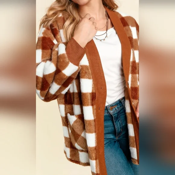 PLUS RUST V NECK CARDIGAN WITH POCKETS - Picture 4 of 6